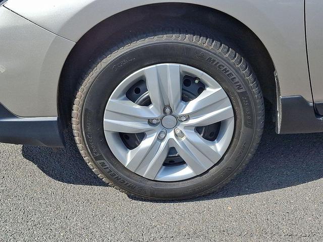 Photo of 2015 Tungsten Metallic Subaru Outback