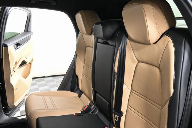 Photo of 2025 Porsche Cayenne