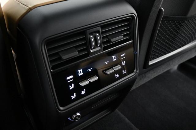 Photo of 2025 Porsche Cayenne