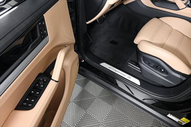 Photo of 2025 Porsche Cayenne
