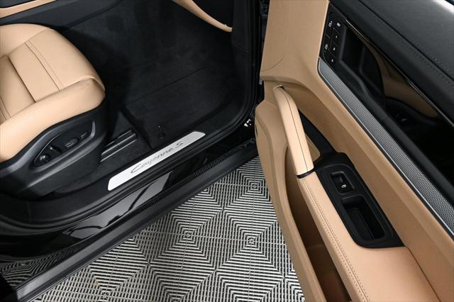 Photo of 2025 Porsche Cayenne