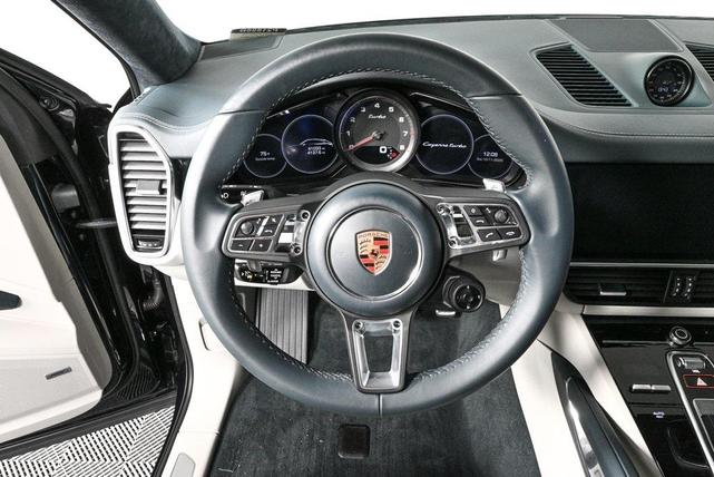 Photo of 2020 Moonlight Blue Porsche Cayenne