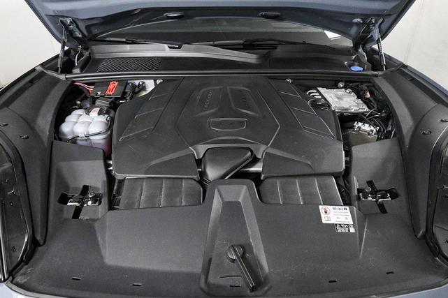 Photo of 2024 Arctic Grey Porsche Cayenne