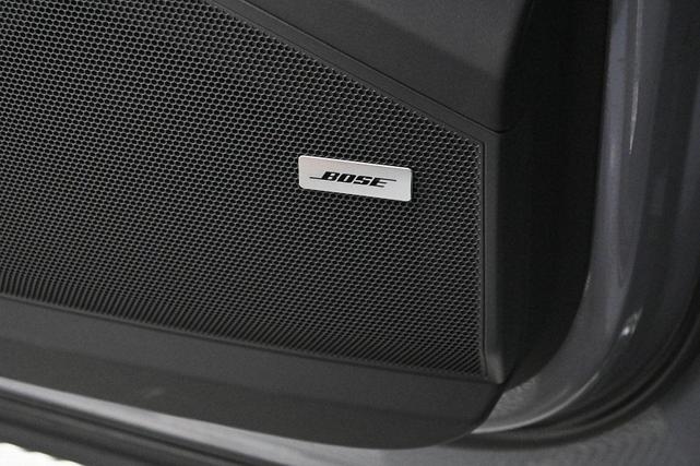 Photo of 2024 Arctic Grey Porsche Cayenne