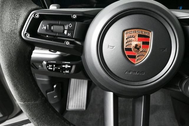Photo of 2024 Chalk Porsche Cayenne