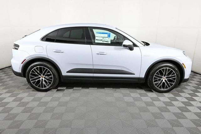 Photo of 2025 Ice Grey Metallic Porsche Macan