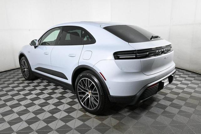 Photo of 2025 Ice Grey Metallic Porsche Macan