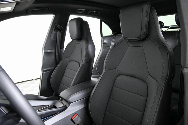 Photo of 2025 Ice Grey Metallic Porsche Macan