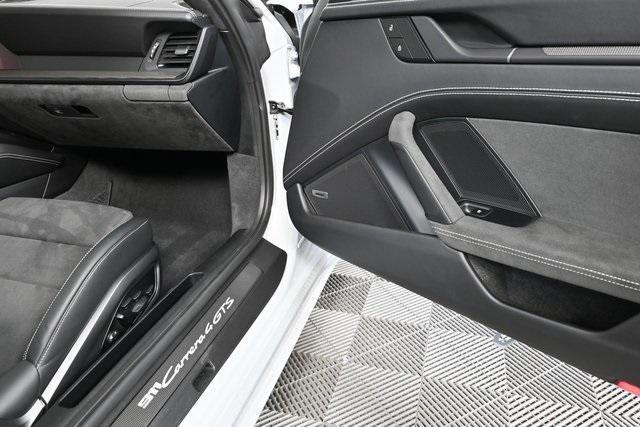 Photo of 2024 Ice Grey Metallic Porsche 911