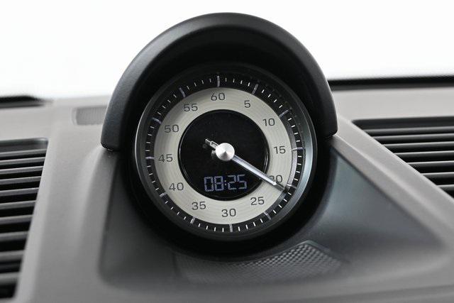 Photo of 2024 Ice Grey Metallic Porsche 911