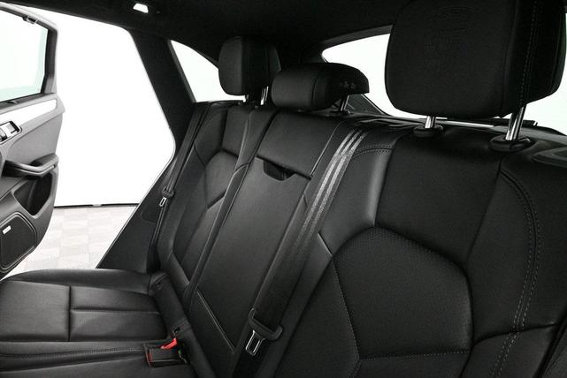 Photo of 2026  Porsche Macan
