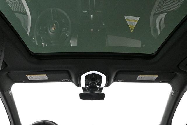 Photo of 2026  Porsche Macan