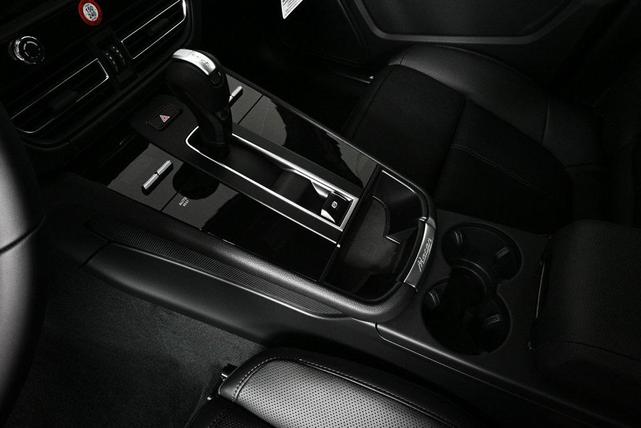 Photo of 2026  Porsche Macan
