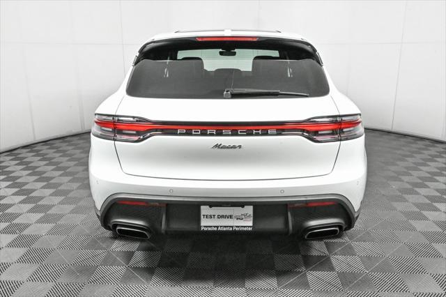 Photo of 2025 White Porsche Macan