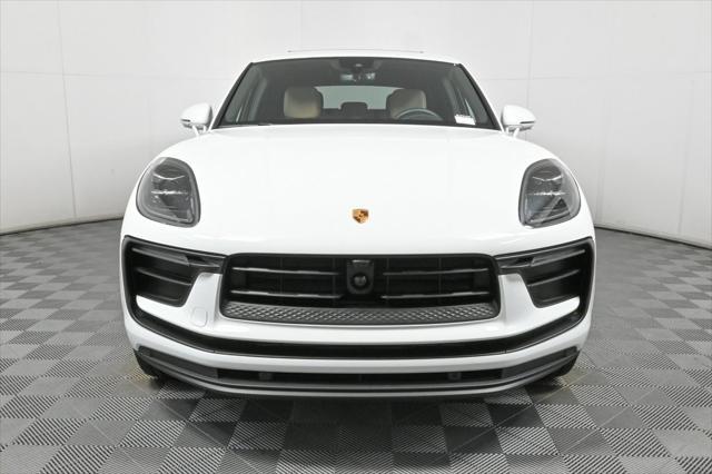 Photo of 2025 White Porsche Macan