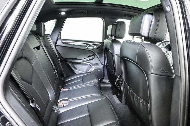Photo of 2025 Black Porsche Macan