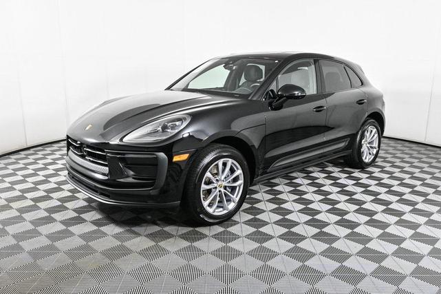 Photo of 2025 Black Porsche Macan