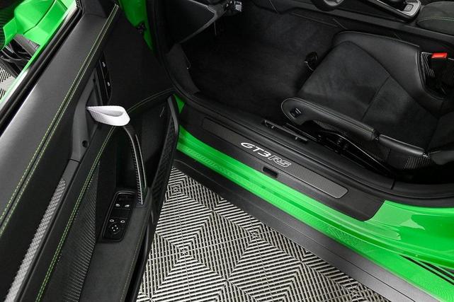 Photo of 2023 Python Green Porsche 911