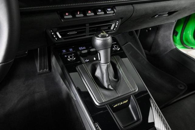 Photo of 2023 Python Green Porsche 911
