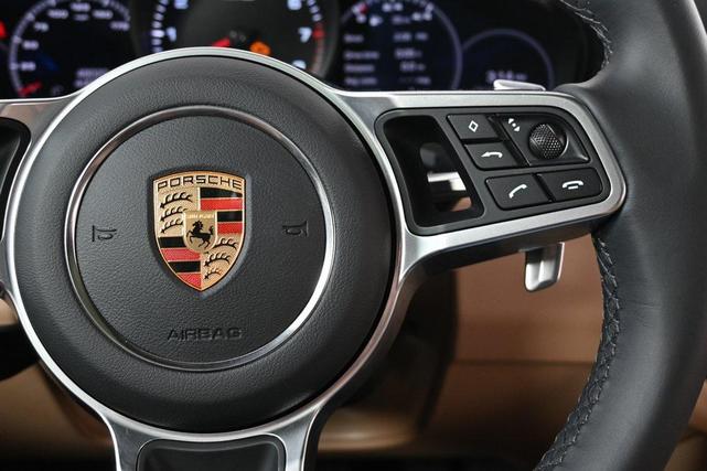 Photo of 2021 White Porsche Cayenne