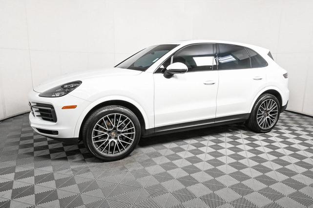 Photo of 2021 White Porsche Cayenne