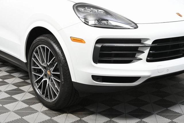 Photo of 2021 White Porsche Cayenne