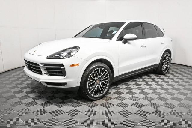 Photo of 2021 White Porsche Cayenne