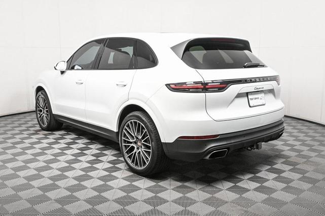 Photo of 2021 White Porsche Cayenne