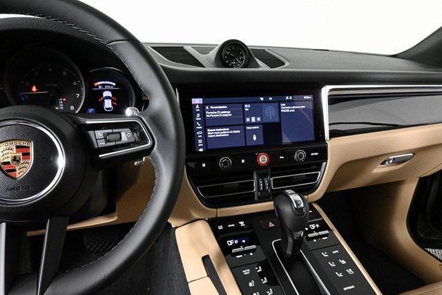 Photo of 2025 Black Porsche Macan