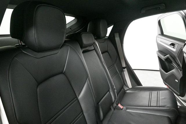 Photo of 2024 Chalk Porsche Cayenne