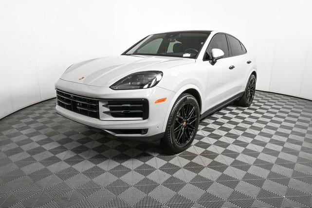 Photo of 2024 Chalk Porsche Cayenne