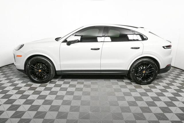 Photo of 2024 Chalk Porsche Cayenne