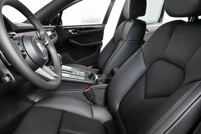 Photo of 2026  Porsche Macan