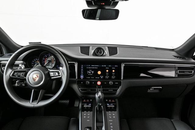 Photo of 2026  Porsche Macan