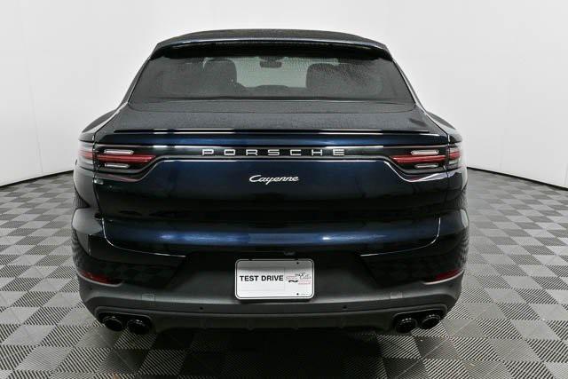 Photo of 2022 Moonlight Blue Metallic Porsche Cayenne