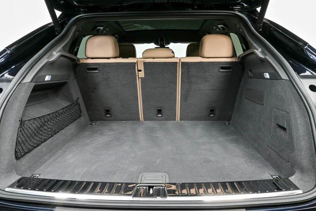 Photo of 2022 Moonlight Blue Metallic Porsche Cayenne