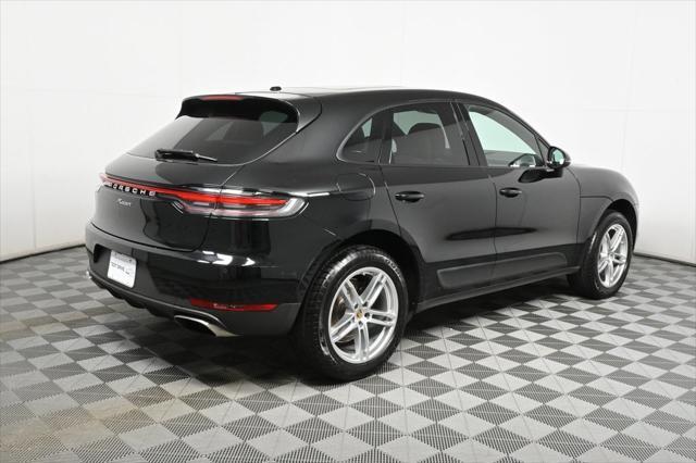 Photo of 2021 Black Porsche Macan