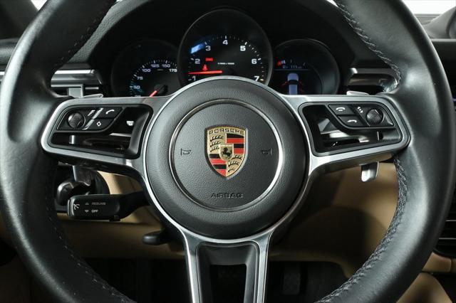 Photo of 2021 Black Porsche Macan