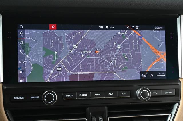 Photo of 2021 Black Porsche Macan