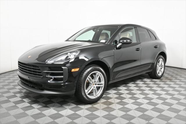 Photo of 2021 Black Porsche Macan
