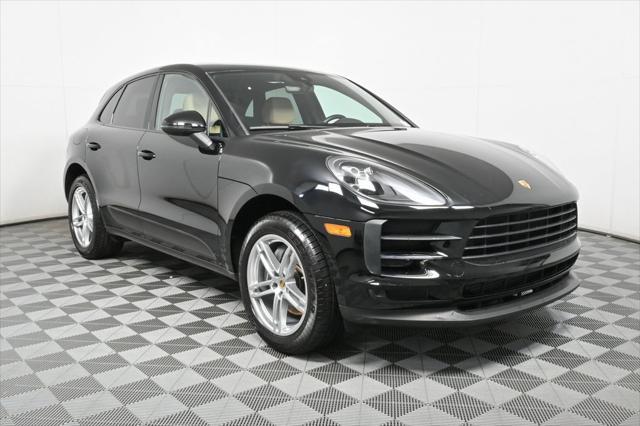 Photo of 2021 Black Porsche Macan