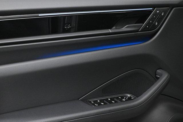 Photo of 2025 Slate Grey Neo Porsche Macan