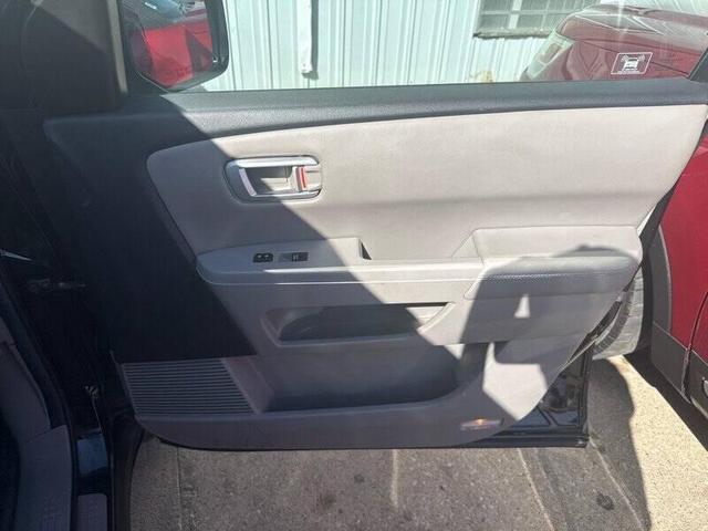 Photo of 2012 Crystal Black Pearl Honda Pilot