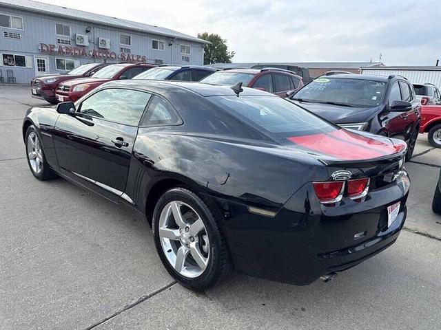 Photo of 2011 Black Chevrolet Camaro