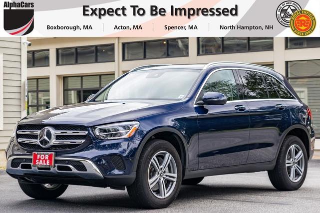 Photo of 2022 Lunar Blue Metallic Mercedes-Benz GLC 300