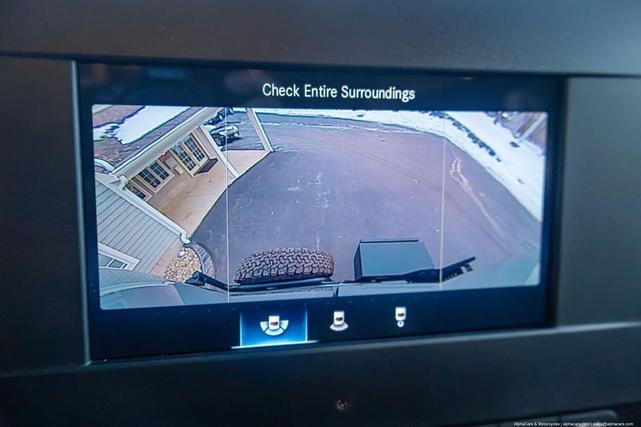 Photo of 2021 Graphite Grey Mercedes-Benz Sprinter 2500