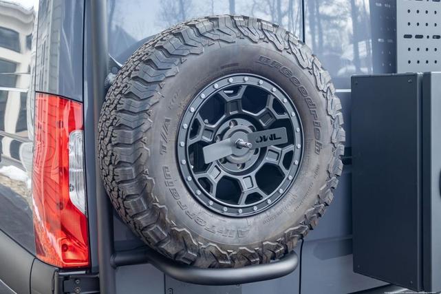 Photo of 2021 Graphite Grey Mercedes-Benz Sprinter 2500