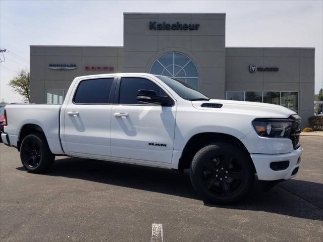 Photo of 2022 Bright White RAM 1500
