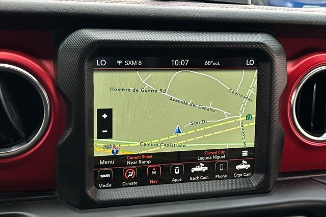 Photo of 2022 Black Clearcoat Jeep Gladiator
