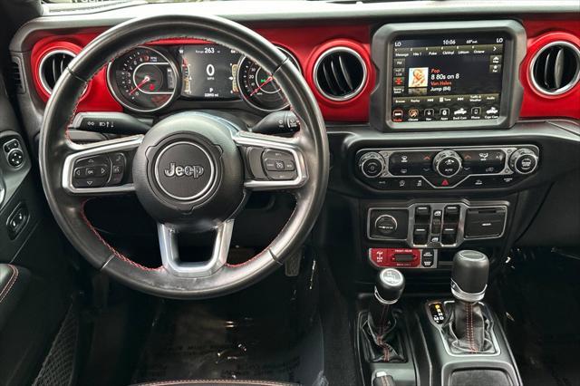 Photo of 2022 Black Clearcoat Jeep Gladiator